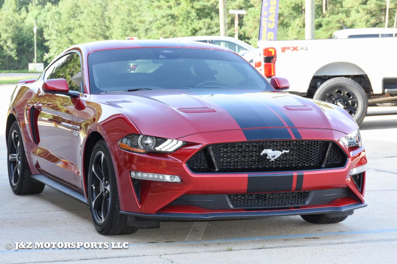 2022 Ford Mustang GT - Photo 6