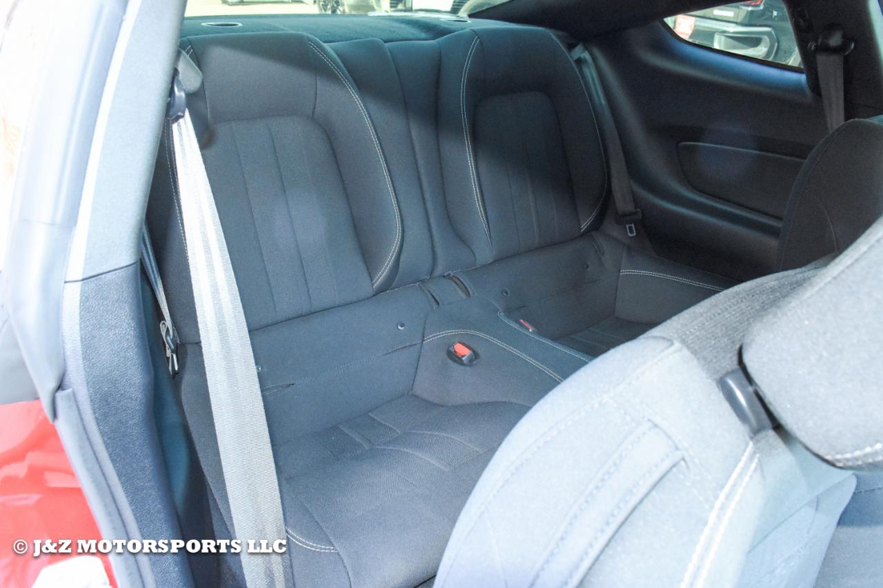 2022 Ford Mustang GT - Photo 18
