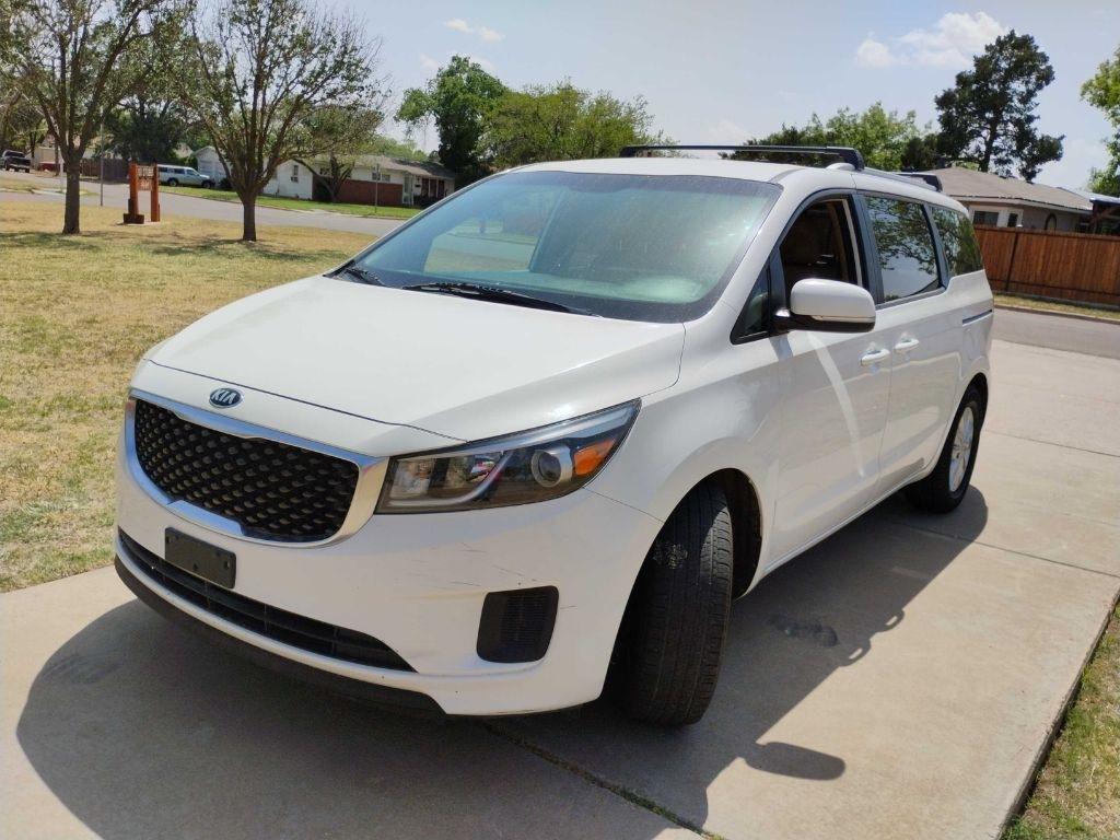 Kia Sedona LX 2015