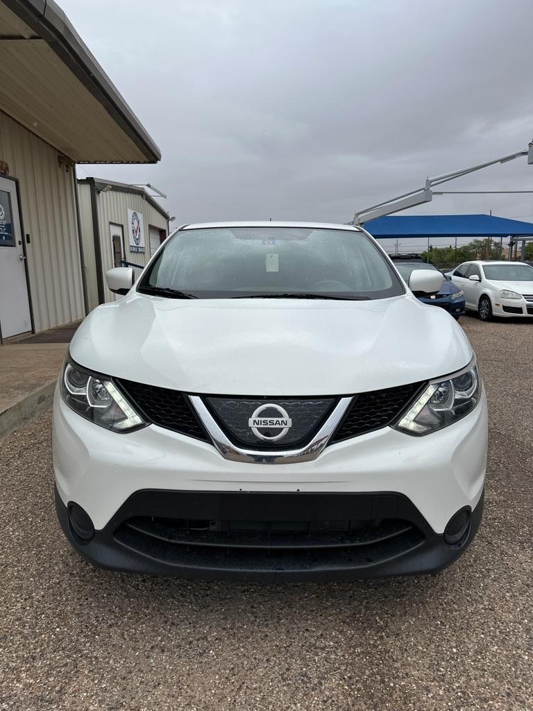 Nissan Rogue Sport S 2019