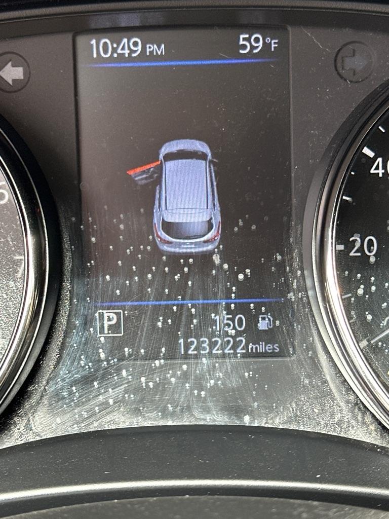 Nissan Rogue Sport S 2019