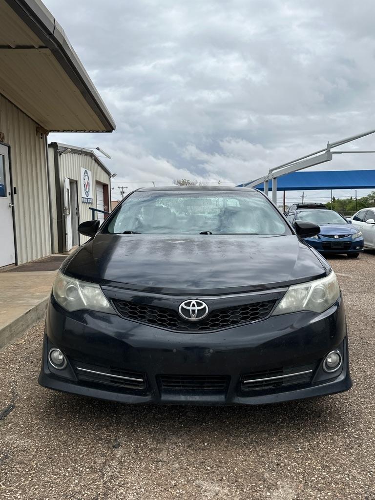 Toyota Camry L 2012
