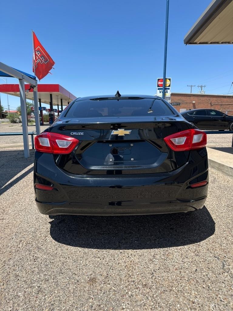Chevrolet Cruze LS Auto 2017