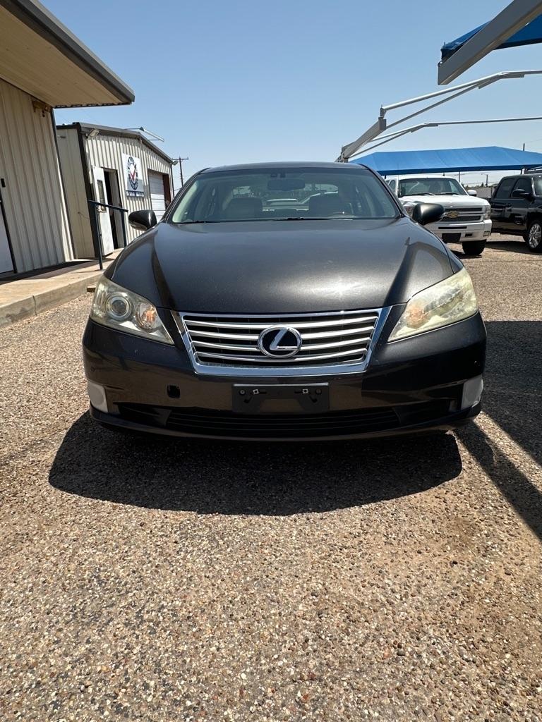 Lexus ES 350 Sedan 2011