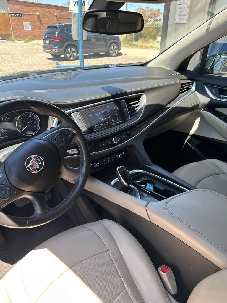 Buick Enclave Essence FWD 2020
