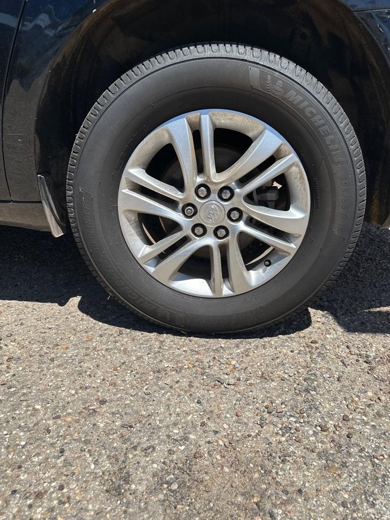Buick Enclave Essence FWD 2020