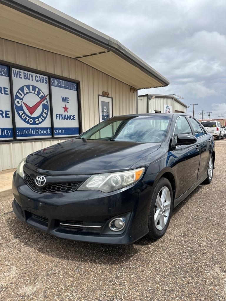 Toyota Camry L 2012