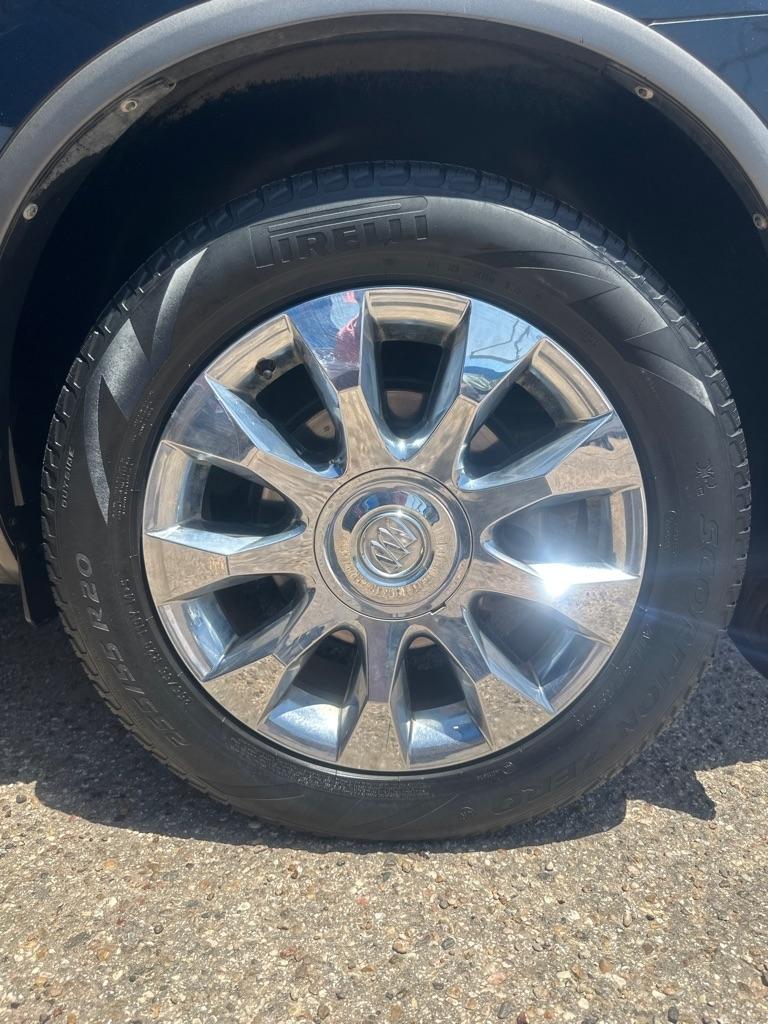 Buick Enclave Premium FWD 2012