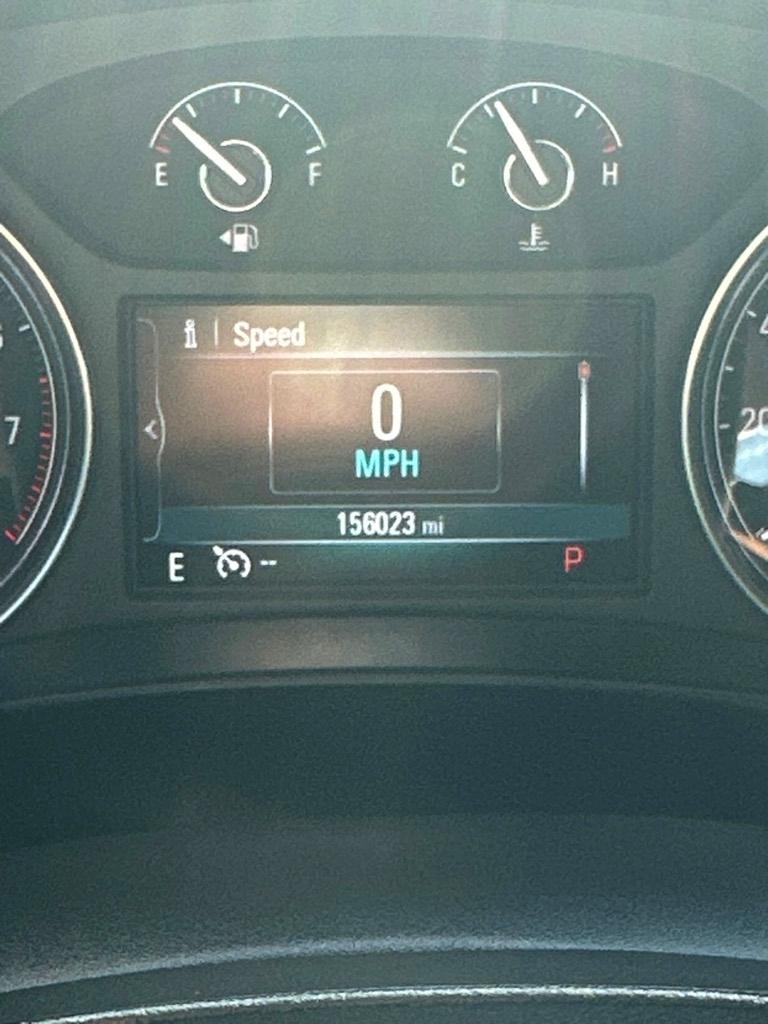 Buick Enclave Essence FWD 2018