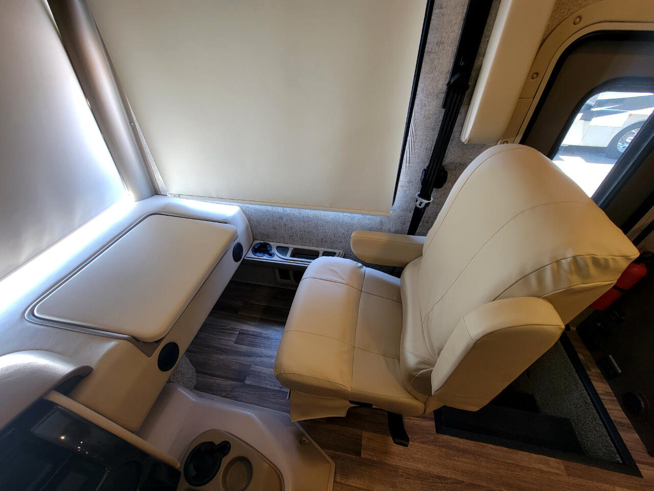 Thor Motor Coach Miramar  2017 Thor Motor Coach Miramar  2017