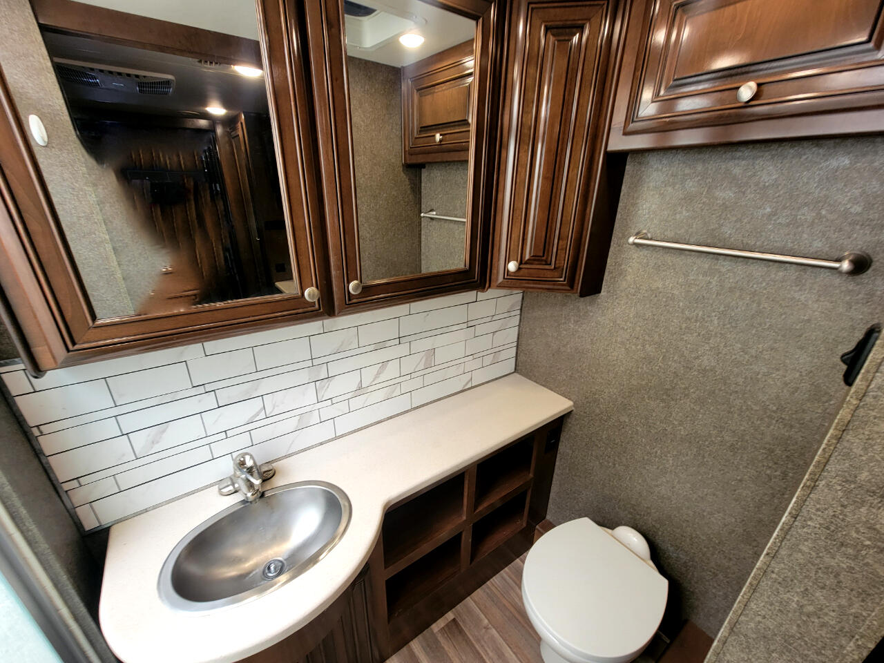 Thor Motor Coach Miramar  2017 Thor Motor Coach Miramar  2017