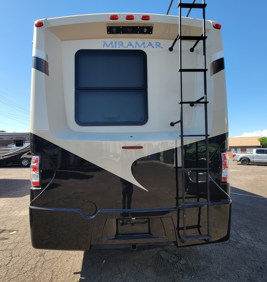 Thor Motor Coach Miramar  2017 Thor Motor Coach Miramar  2017