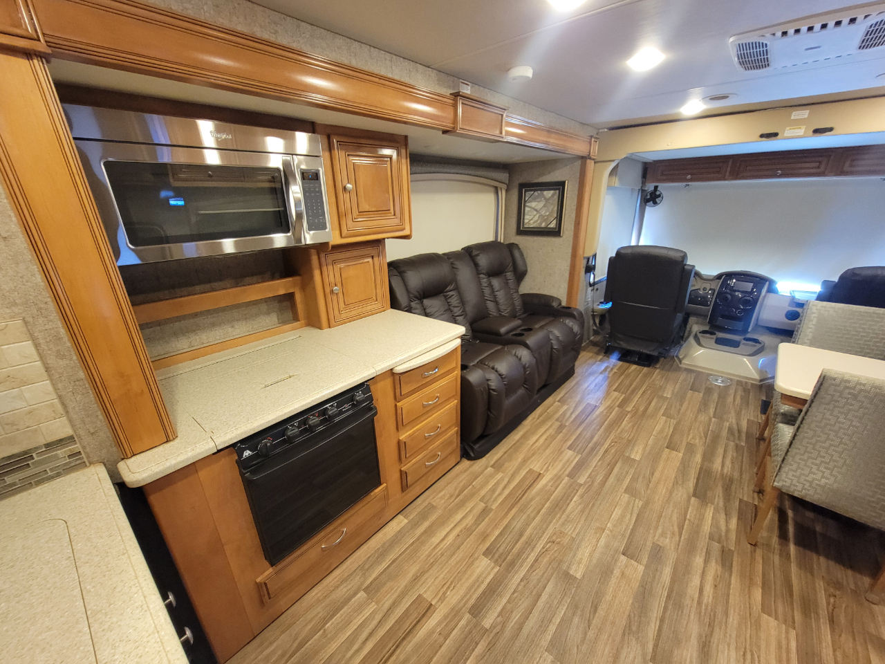 Thor Motor Coach Miramar  2017 Thor Motor Coach Miramar  2017