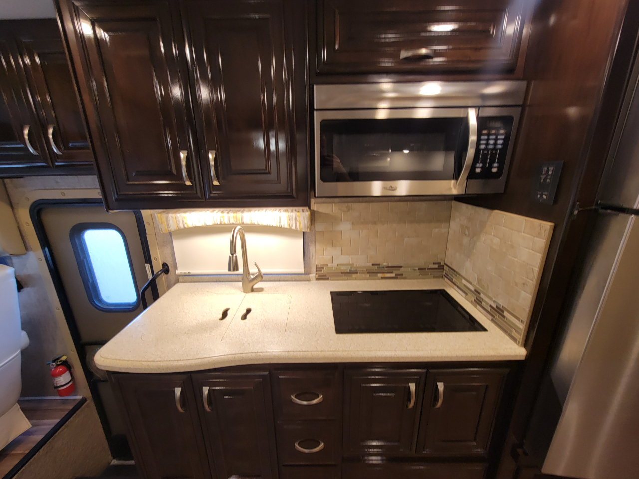 Thor Motor Coach Miramar  2018