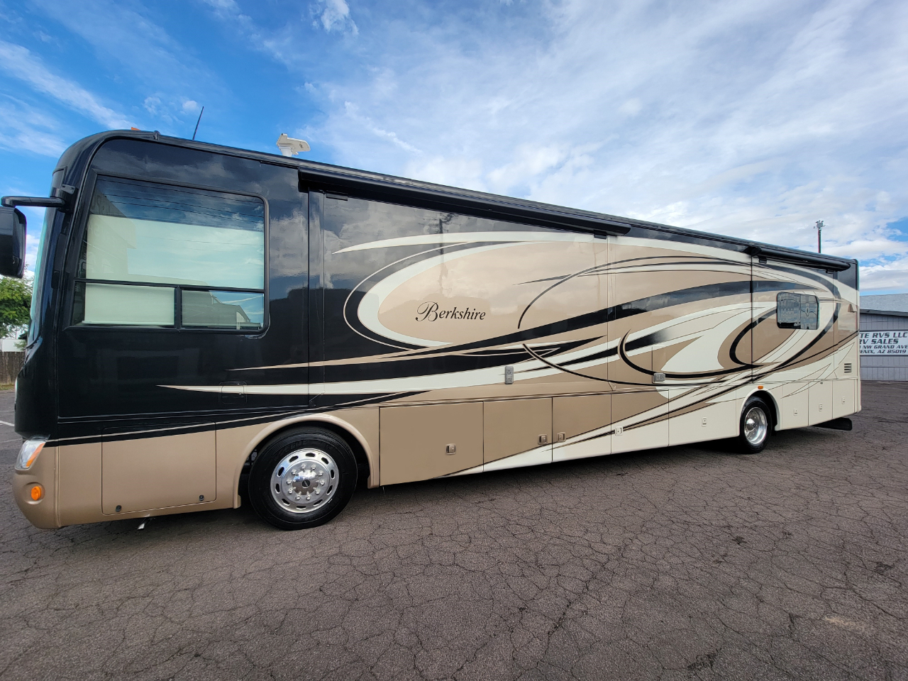 2014 Forest River Berkshire 40QL