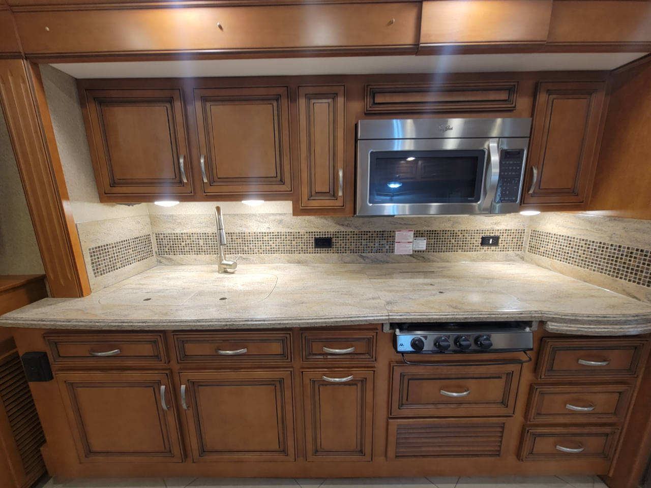 Forest River Berkshire  2014