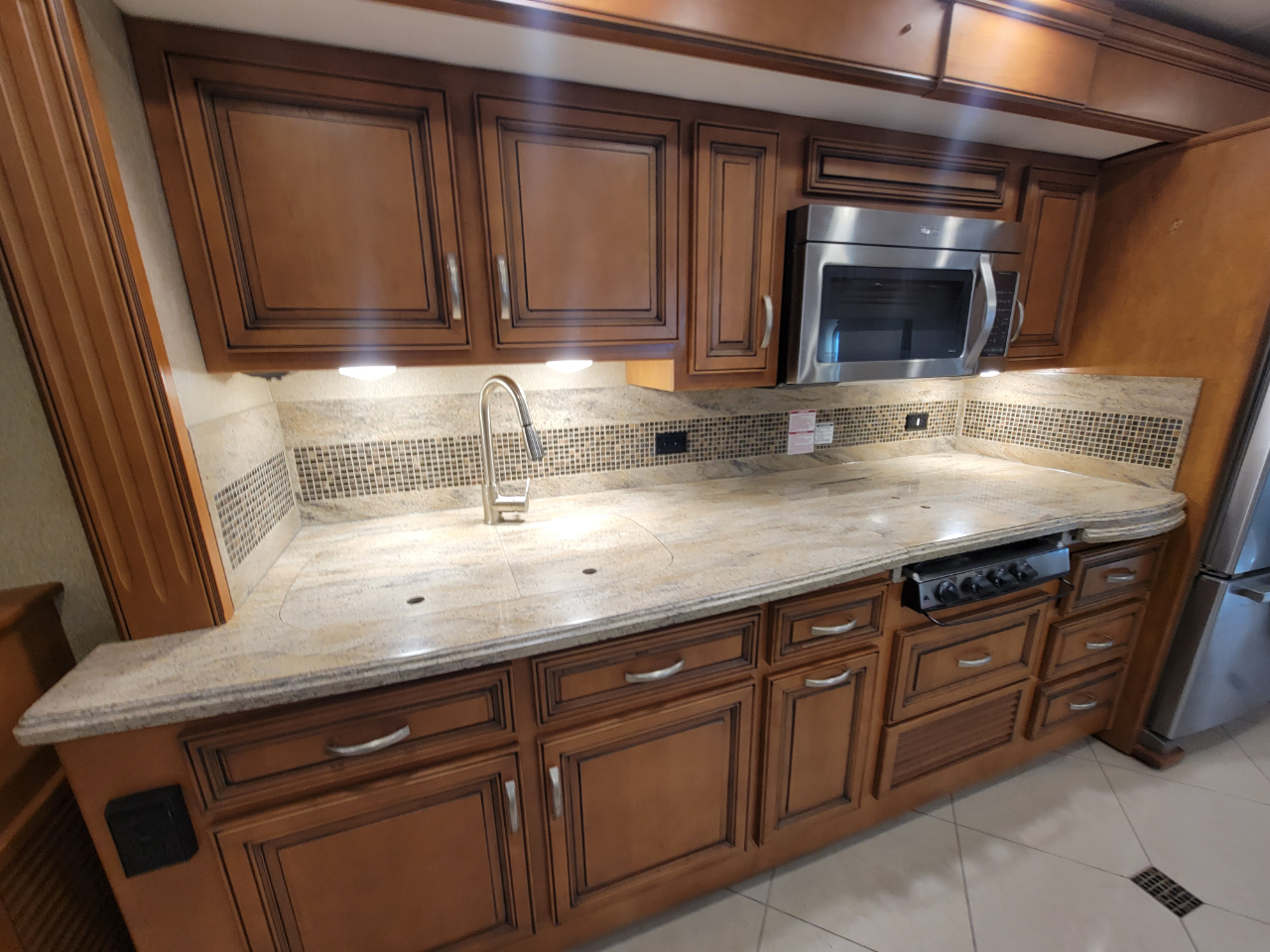 Forest River Berkshire  2014