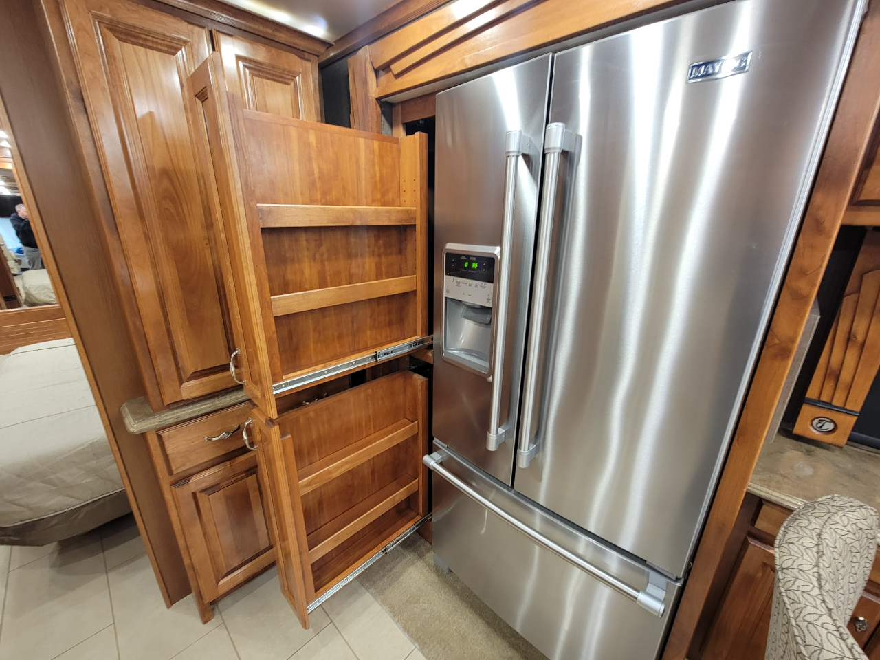 Tiffin Motorhomes Phaeton  2016