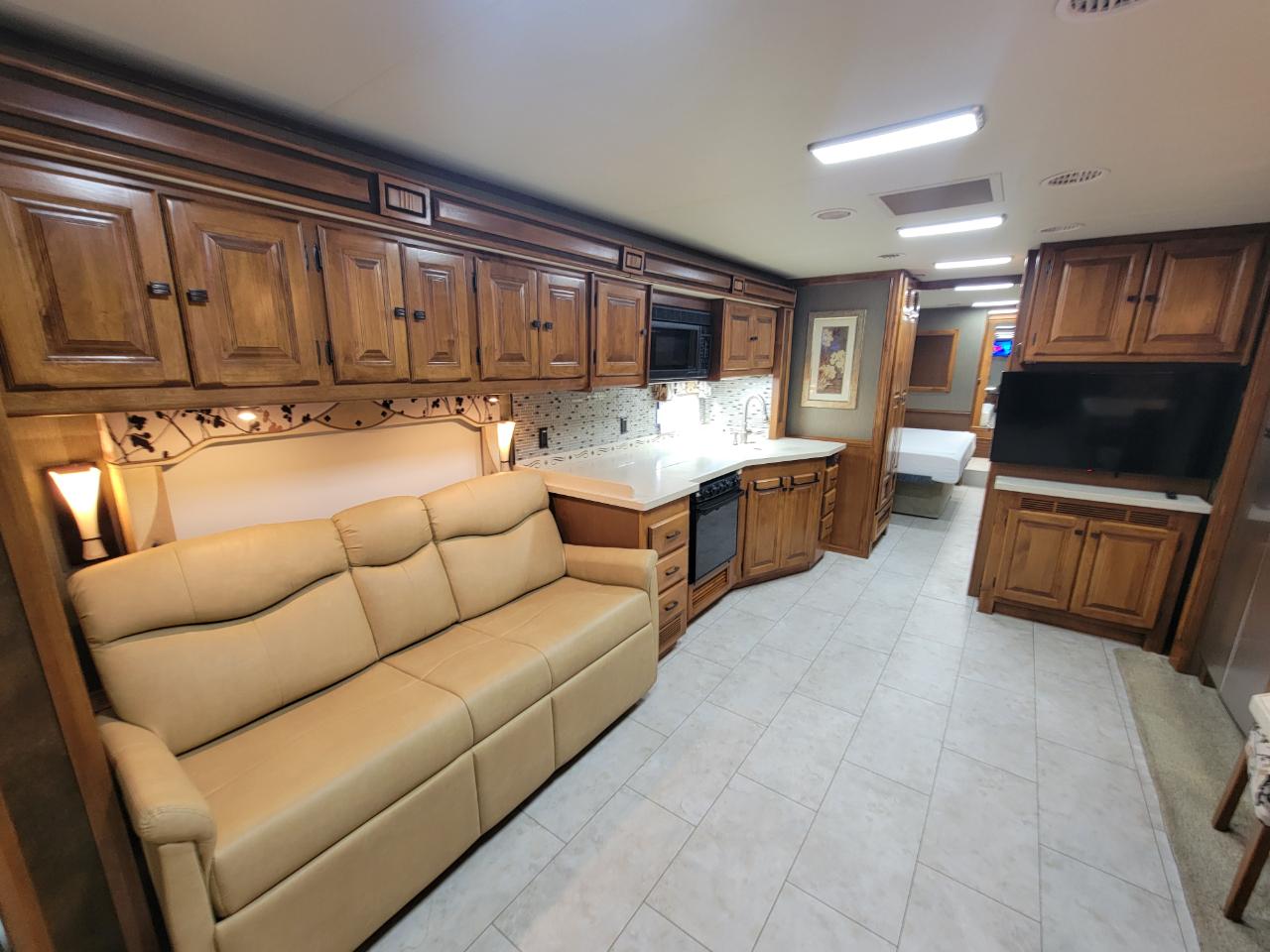 Tiffin Motorhomes Allegro  2013
