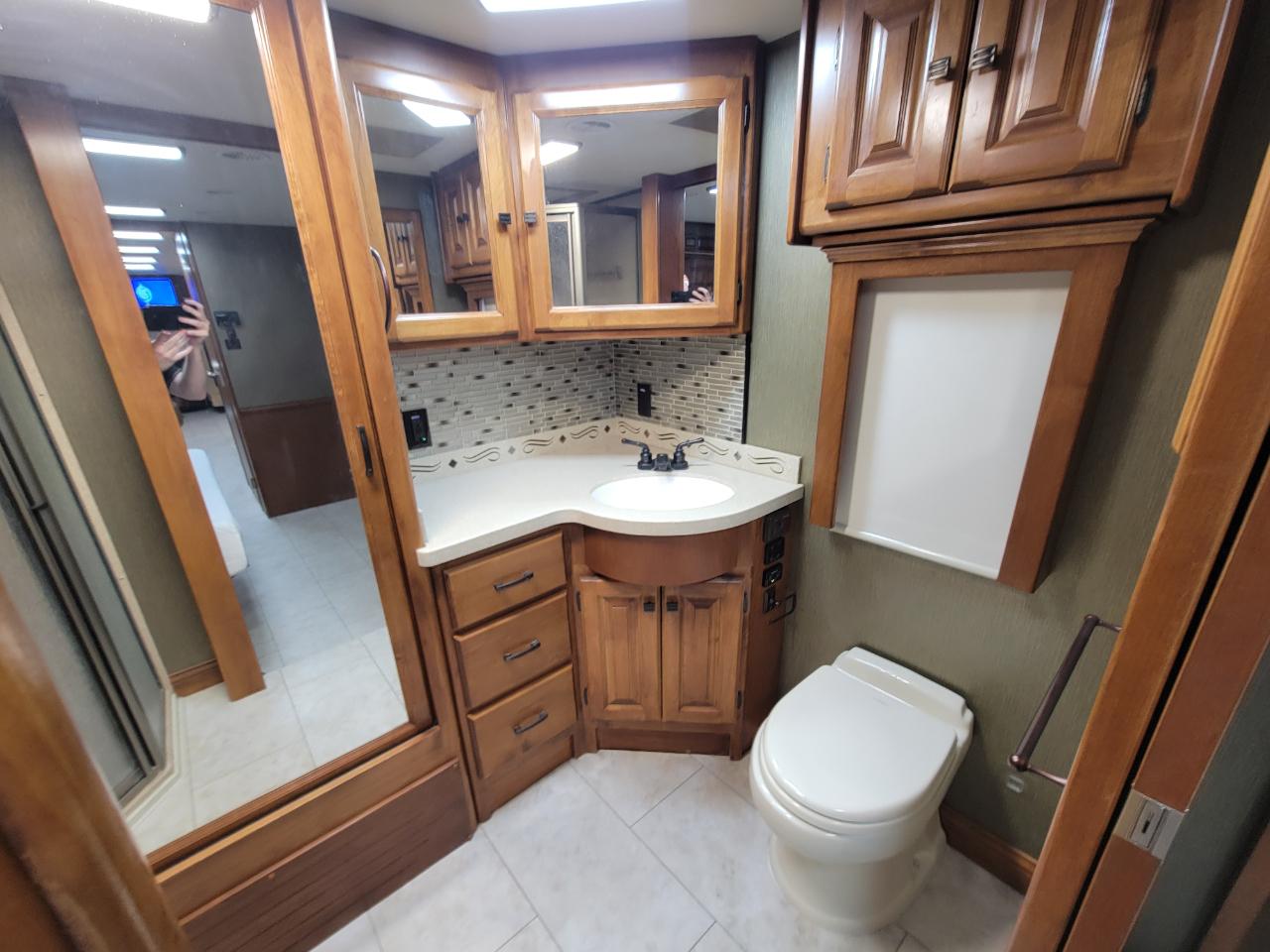 Tiffin Motorhomes Allegro  2013