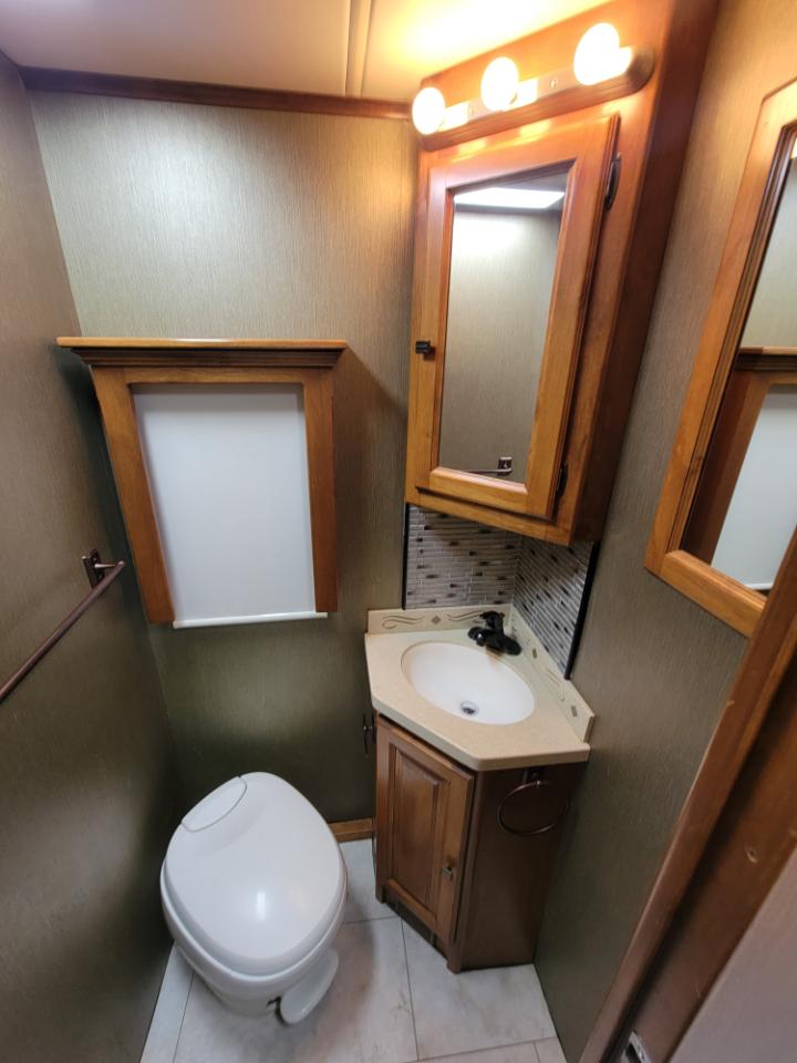 Tiffin Motorhomes Allegro  2013