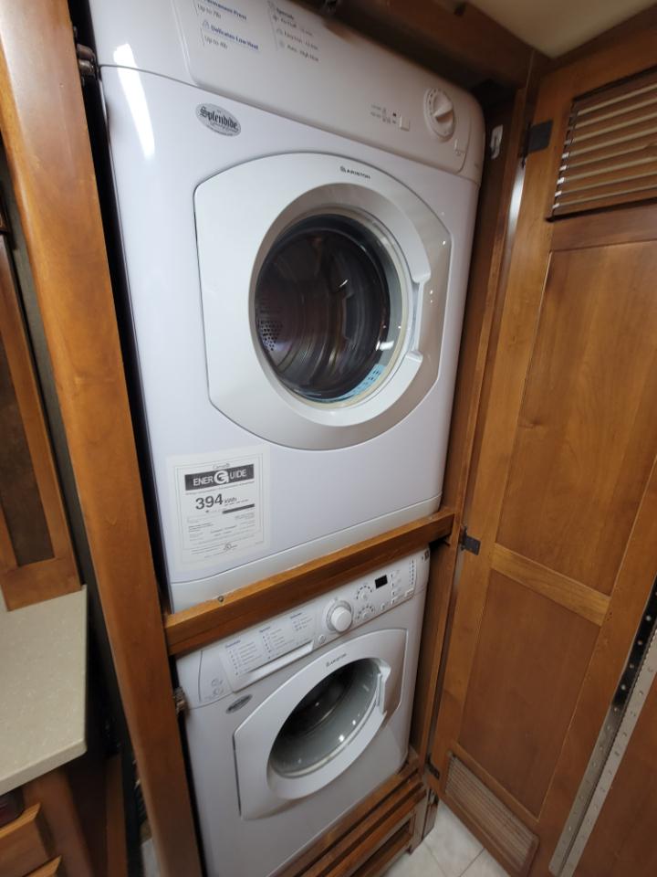 Tiffin Motorhomes Allegro  2013