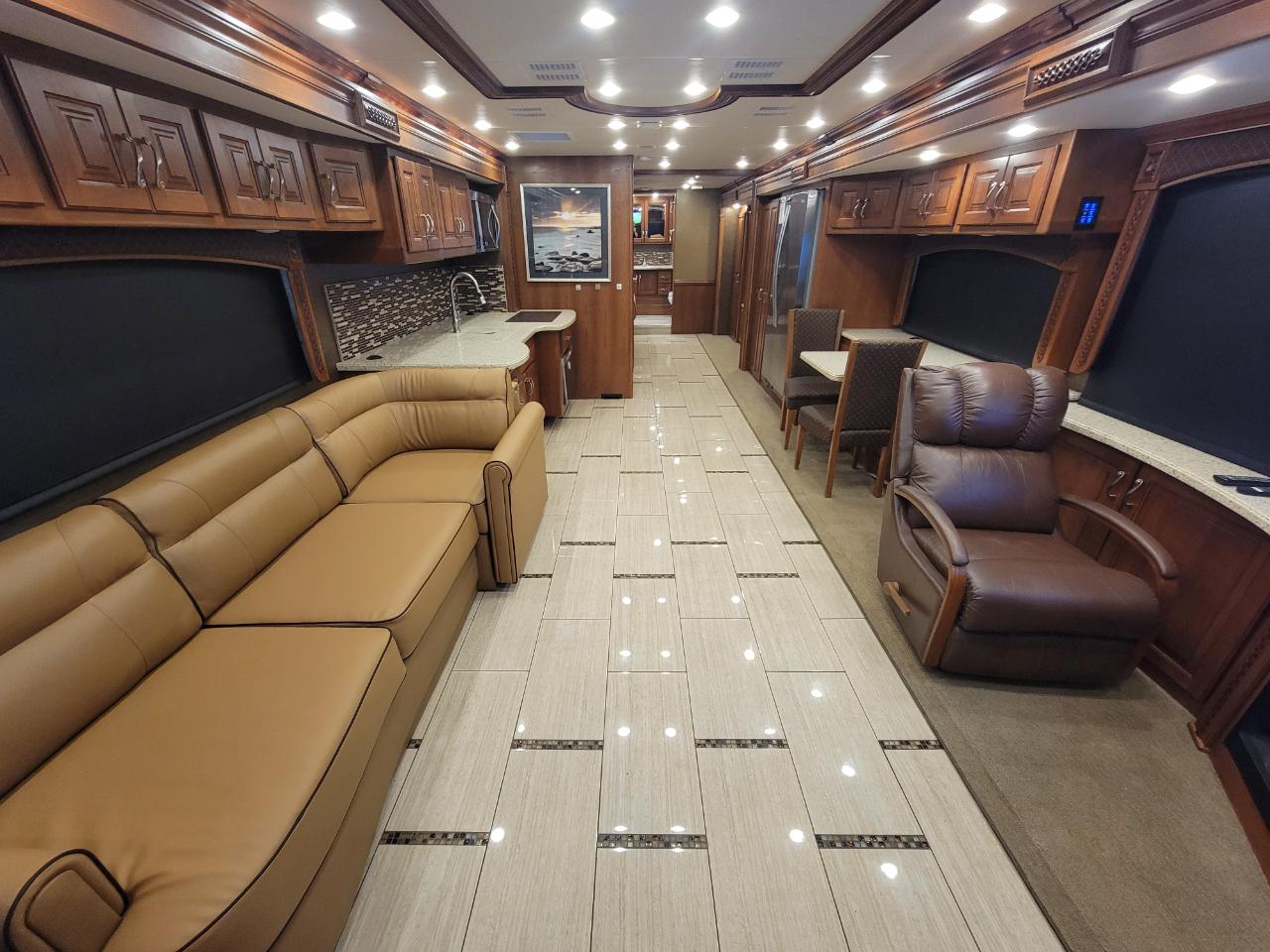 Holiday Rambler Scepter  2017