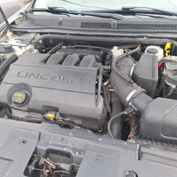 Lincoln MKS 3.7L AWD 2012