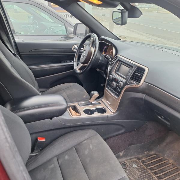 Jeep Grand Cherokee Laredo 4WD 2016