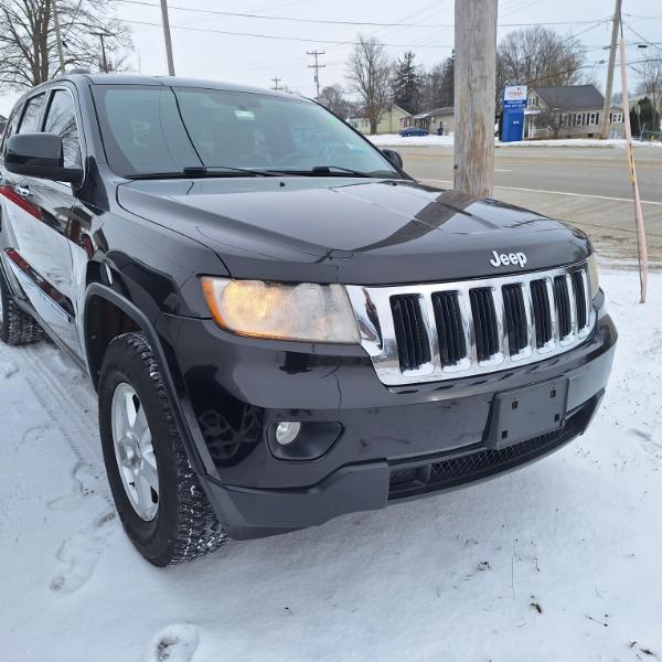 Jeep Grand Cherokee Laredo 4WD 2012