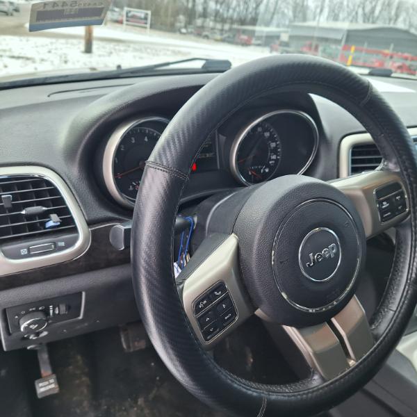 Jeep Grand Cherokee Laredo 4WD 2012