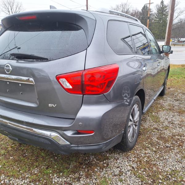 Nissan Pathfinder S 2WD 2019