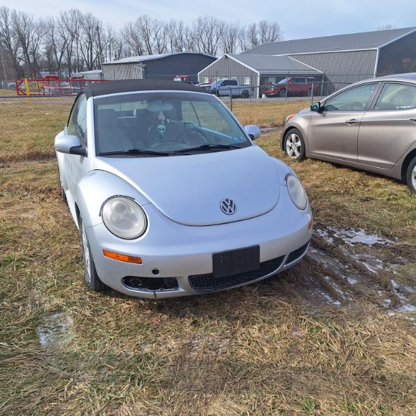 Volkswagen New Beetle 2.5L Convertible 2007
