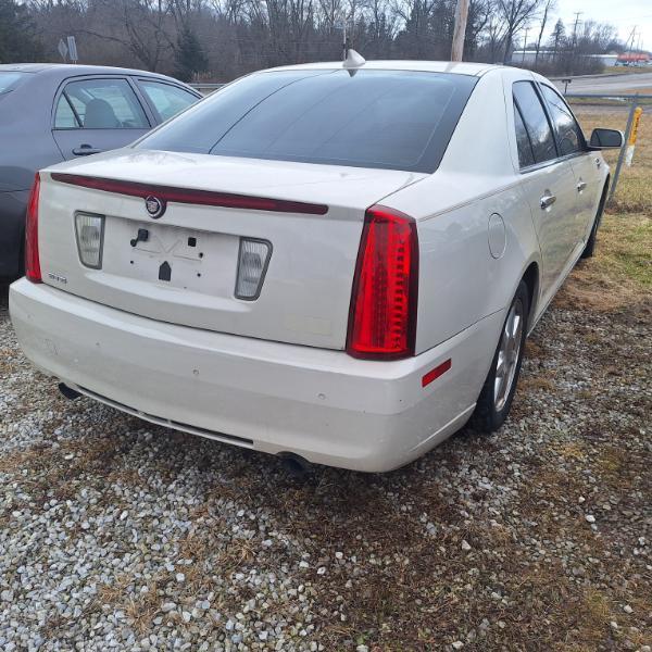 Cadillac STS V6 2010