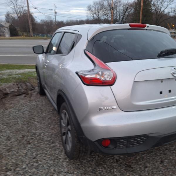 Nissan Juke S FWD 2017