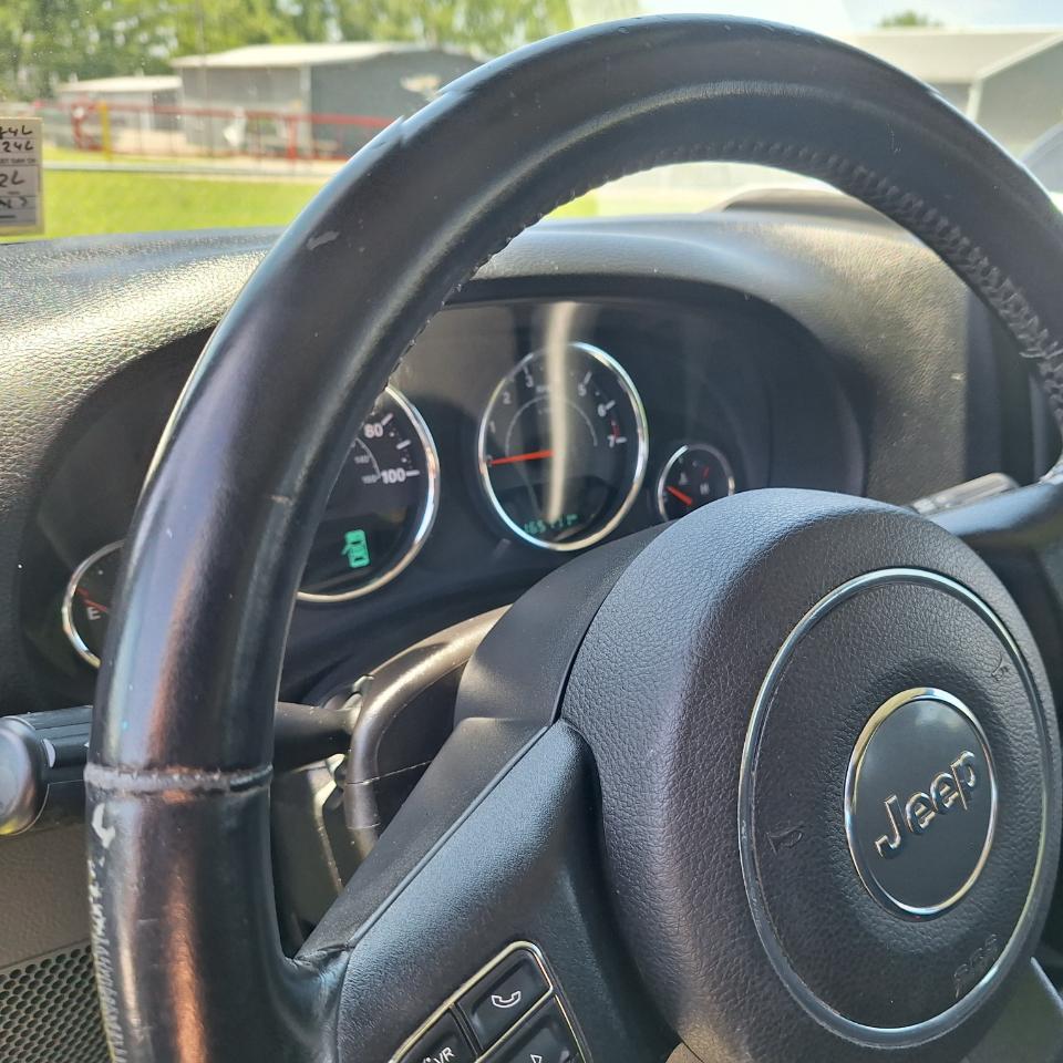 Jeep Wrangler Sport 4WD 2015