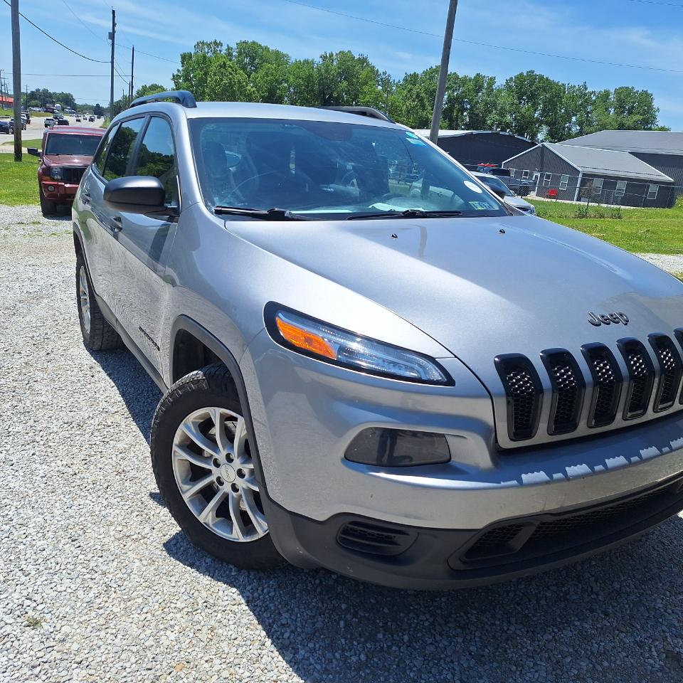 Jeep Cherokee Sport 4WD 2015