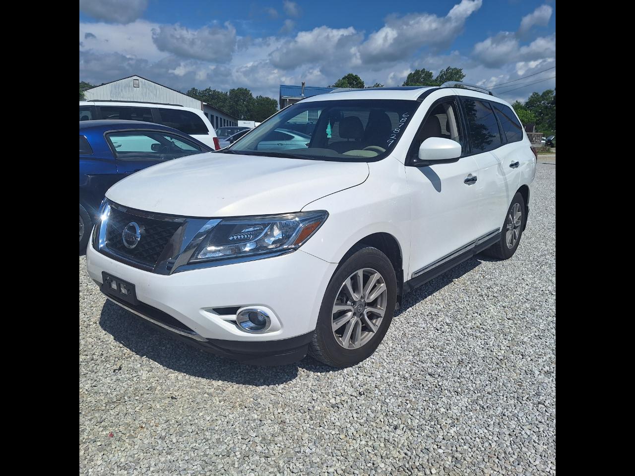 Nissan Pathfinder S 4WD 2014