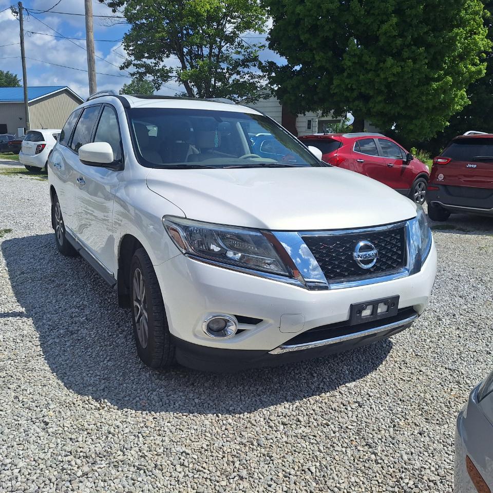 Nissan Pathfinder S 4WD 2014