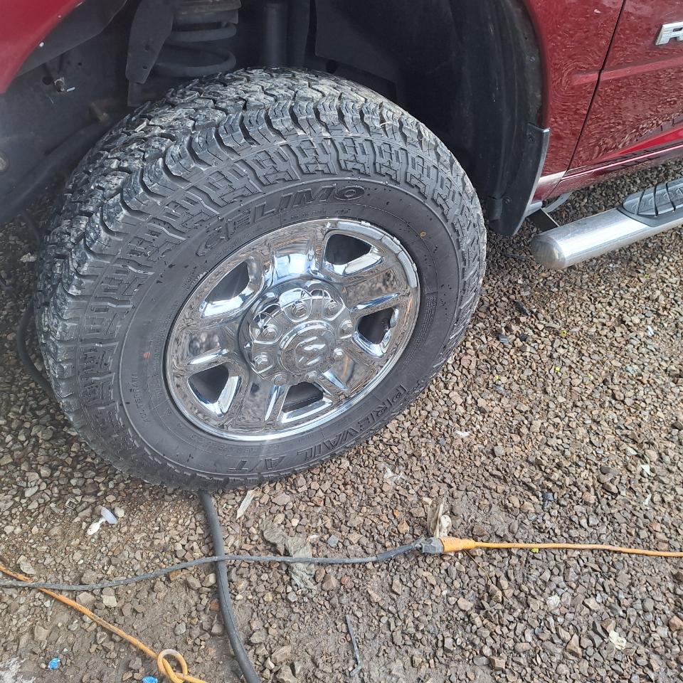RAM 2500 Tradesman Crew Cab SWB 4WD 2022