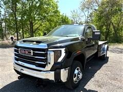 2024 GMC Sierra 3500HD  2024 GMC Sierra 3500HD