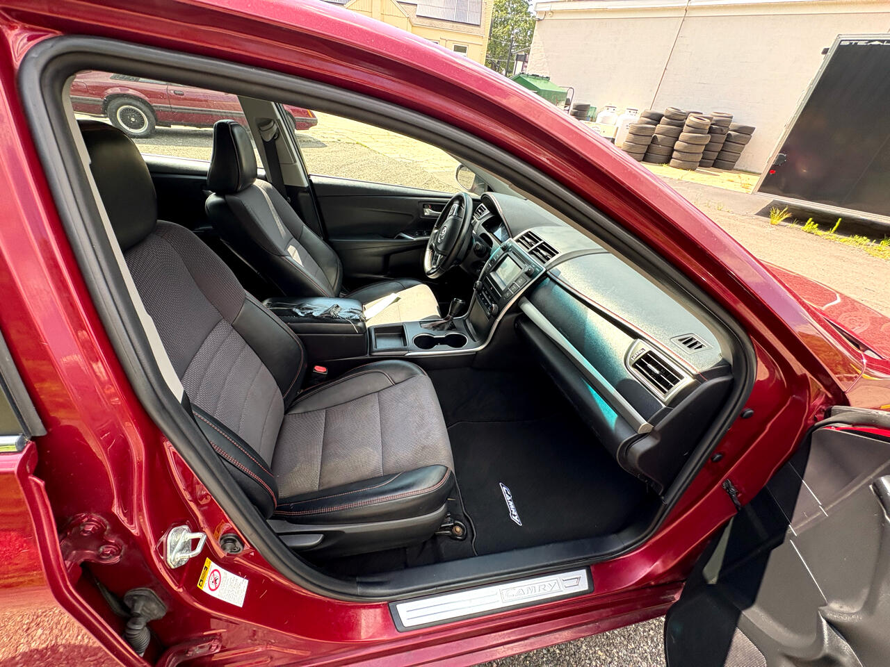 Toyota Camry 4dr Sdn I4 Auto SE w/Special Edition Pkg (Natl) 2016 Toyota Camry 4dr Sdn I4 Auto SE w/Special Edition Pkg (Natl) 2016