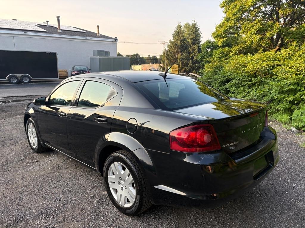 2014 Dodge Avenger SE - Photo 3