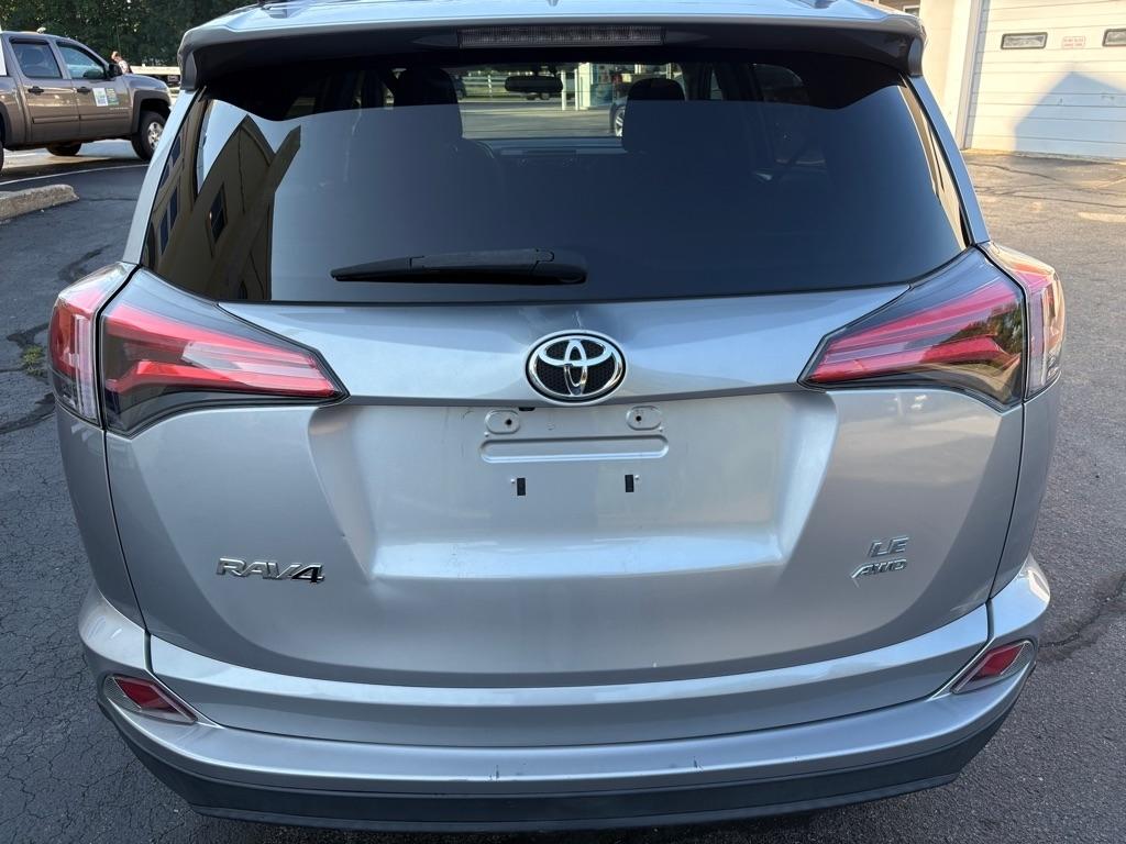 Toyota RAV4 AWD 4dr LE (Natl) 2016