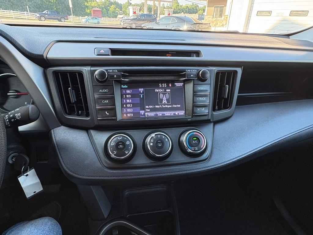 Toyota RAV4 AWD 4dr LE (Natl) 2016