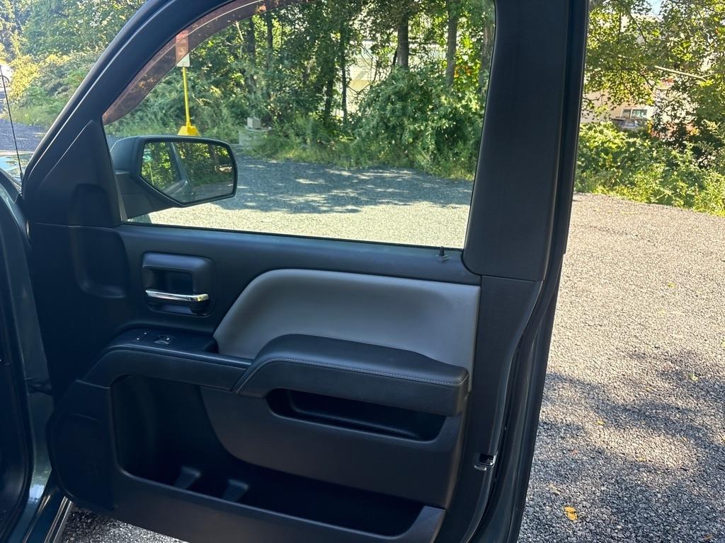 Chevrolet Silverado 1500 4WD Reg Cab 133.0" Work Truck w/2WT 2014