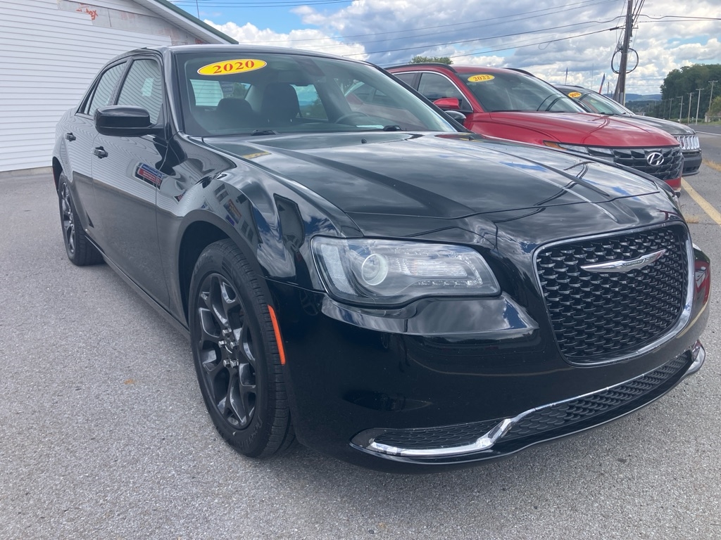 2020 Chrysler 300 TOURING