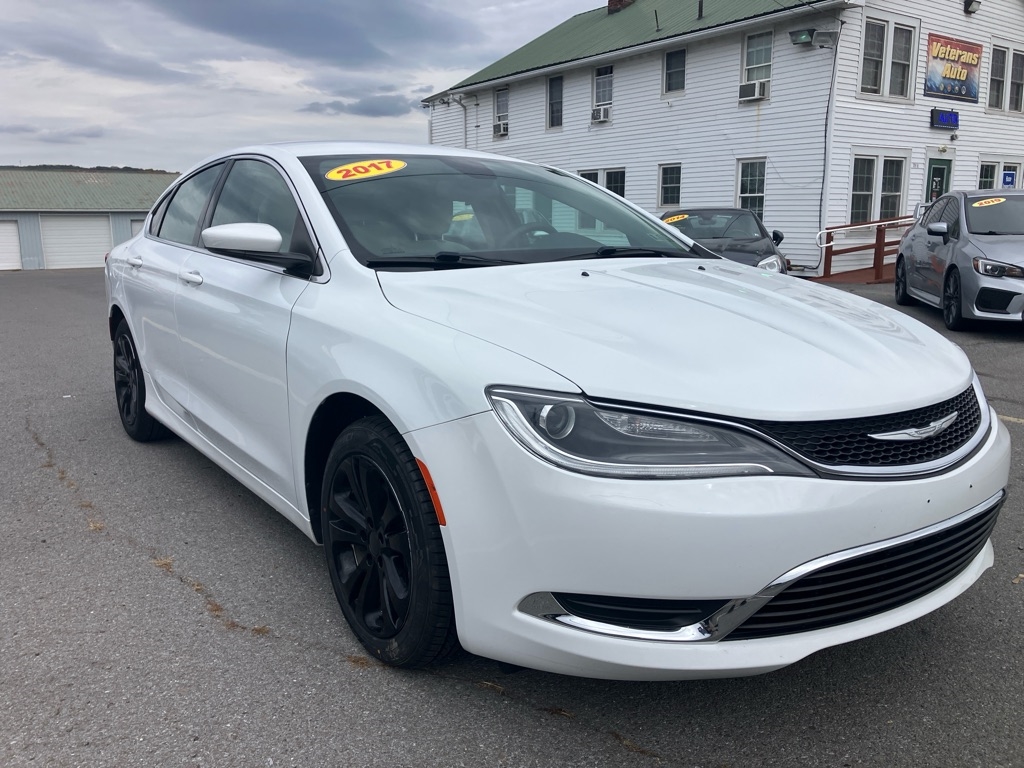 2017 Chrysler 200 LIMITED
