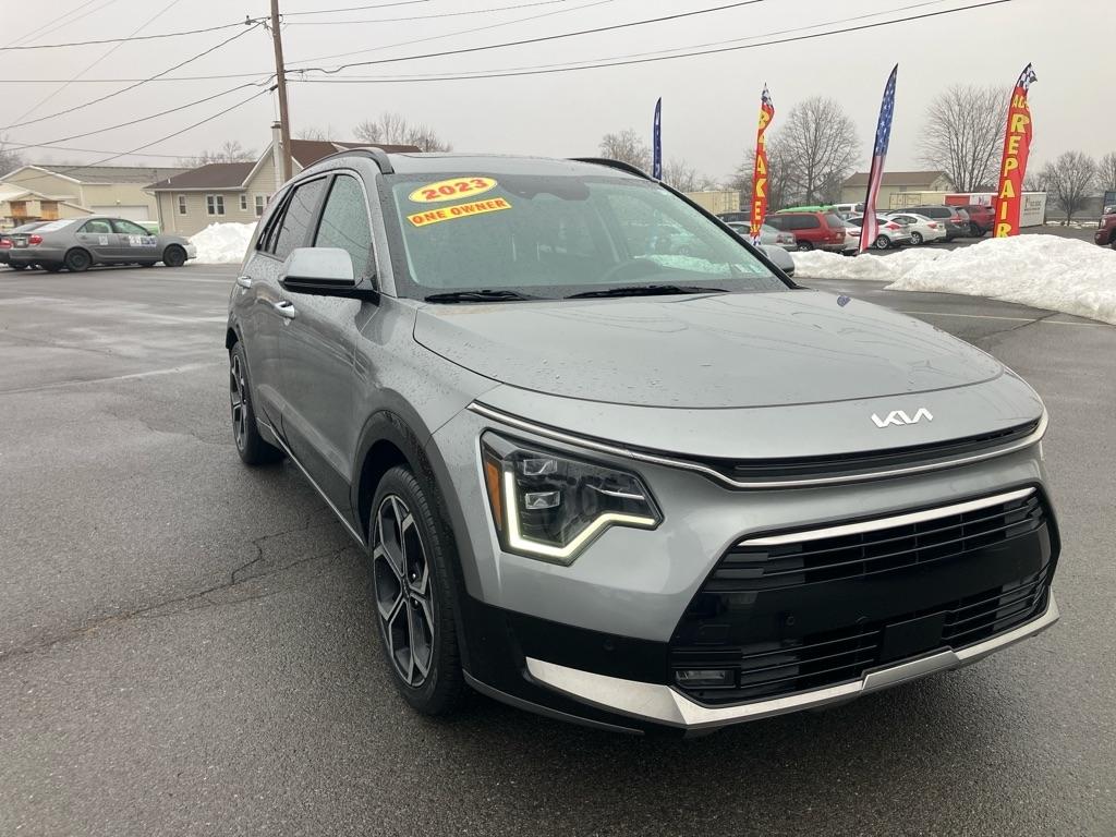 2023 Kia Niro SX
