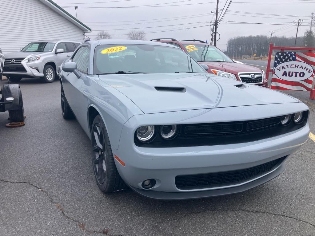 2022 Dodge Challenger SXT